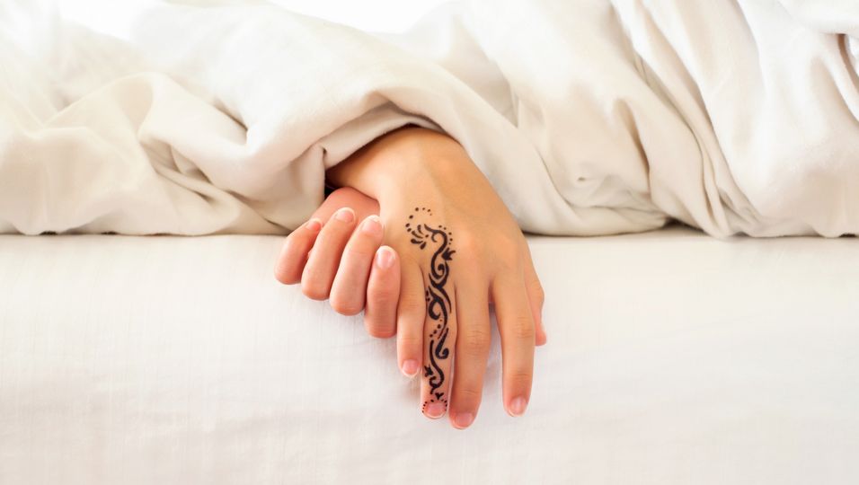  Henna-Tattoo auf Finger