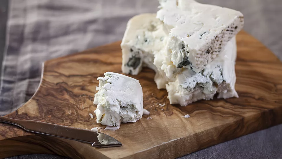 Wegen Listerien Hersteller Ruft Käse Zurück Buntede 