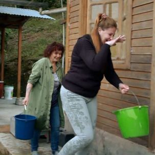 Versehen oder fiese Attacke? Wasser-Eklat mit Folgen bei "Bauer sucht Frau"