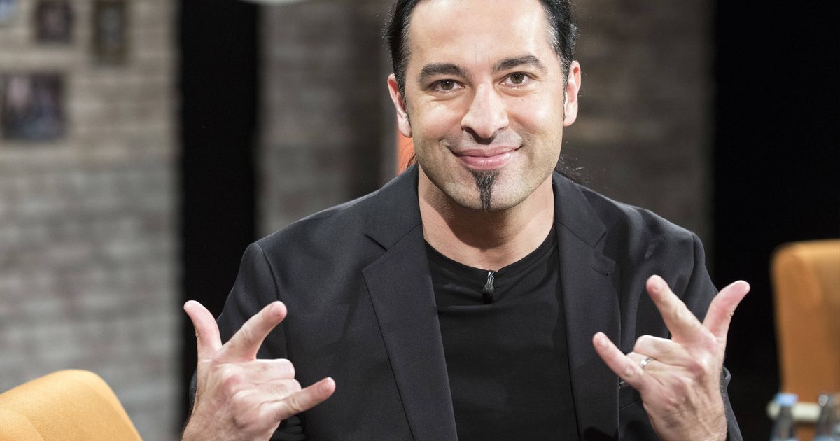 Bülent Ceylan Second marriage, four children that