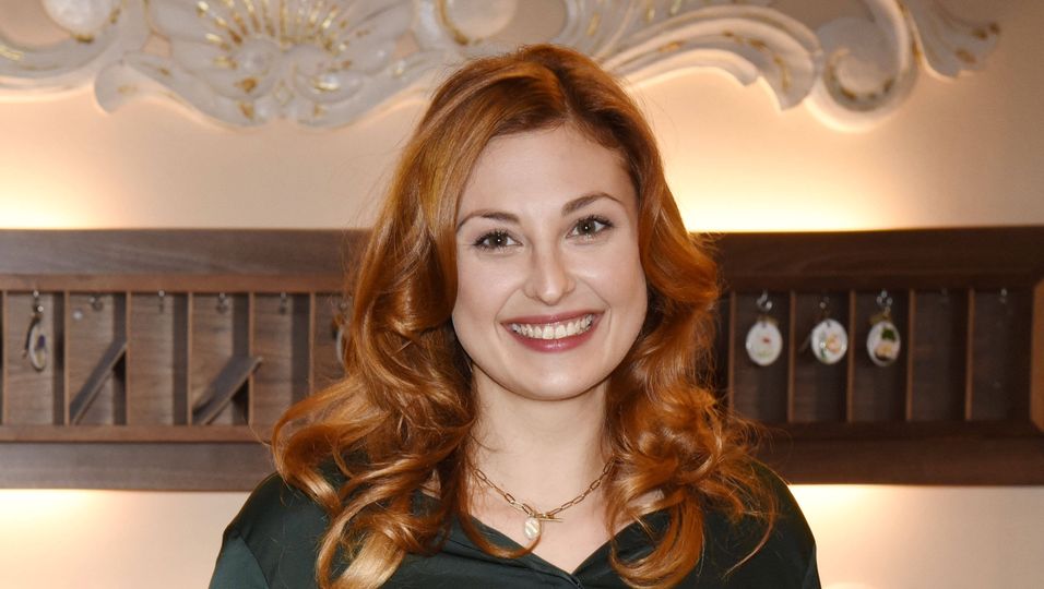 Sophie Schiller, Die Rosenheim-Cops, Sturm der Liebe