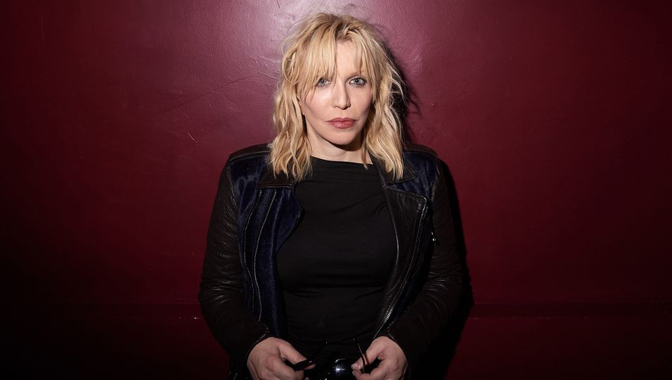 Courtney Love übt scharfe Kritik an "sexistischer" Rock Hall of Fame
