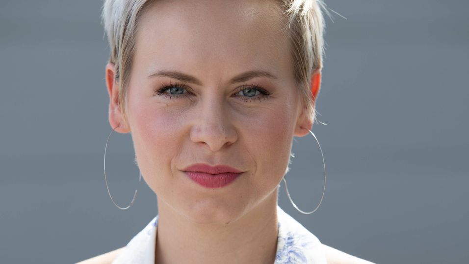 Jasmin Minz in BUNTE