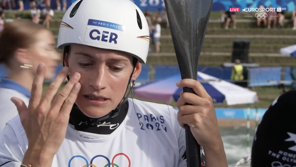 Deutscher Olympia-Star Ricarda Funk bricht im Interview in Tränen aus