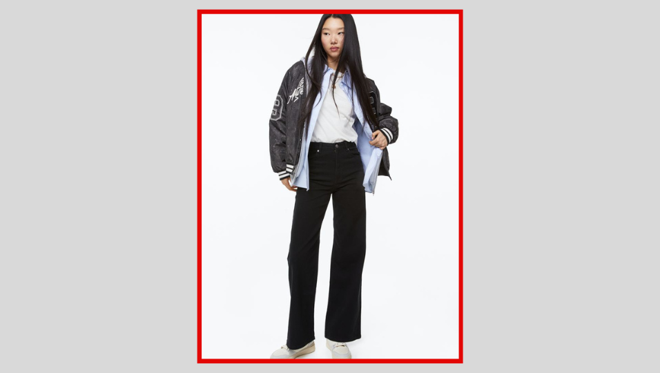 Laut Moderedakteurin: Eine 18-Euro-Jeans von H&M wird zum It-Piece 2023