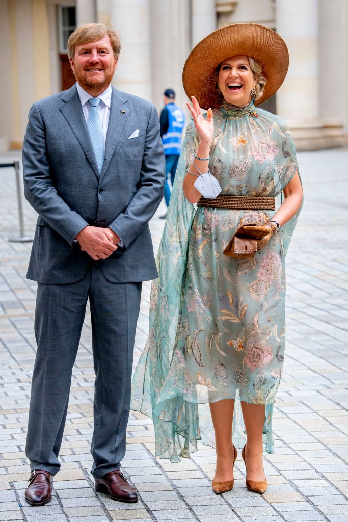 Beim Staatsbesuch in Berlin packte die niederländische Königin das Kleid der Marke Natan Couture erneut in ihr Gepäck