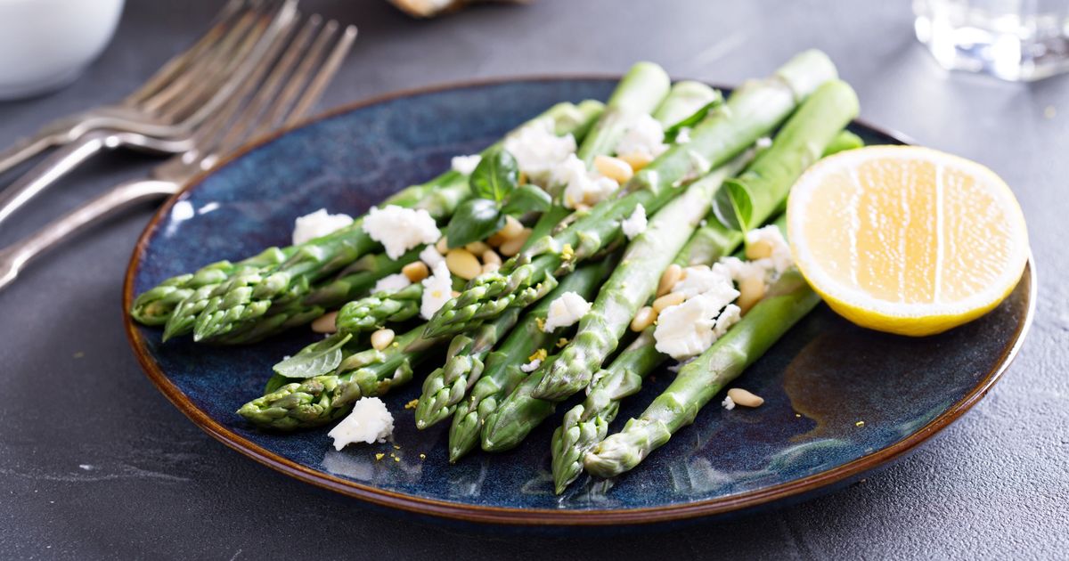 Spargel-Salat: Das virale Rezept ist perfekt für den Frühling