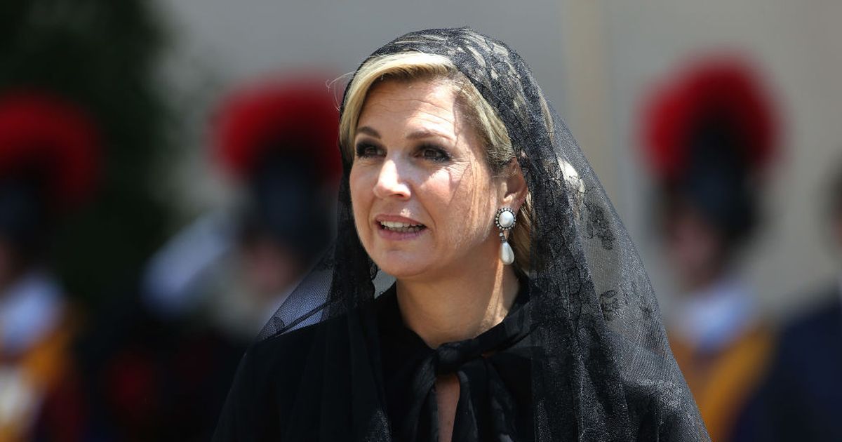 Königin im Zwiespalt Papst-Beerdigung oder Königstag? Máxima hat sich entschieden