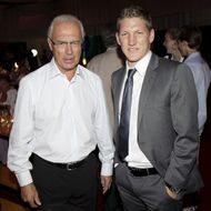 Bastian Schweinsteiger gratuliert Franz Beckenbauer und wünscht Genesung 