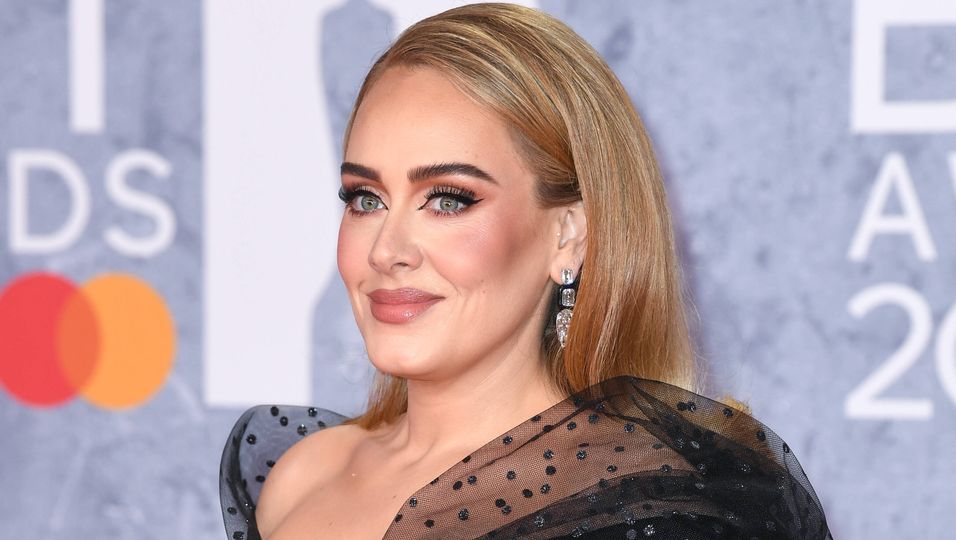 Adele: Das ist das Lieblingsparfum der Sängerin seit sie 15 ist