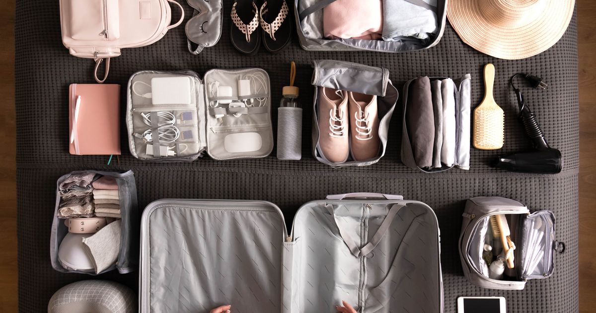 Ab in den Urlaub: Mit 4 Gadgets packst du deinen Koffer platzsparend