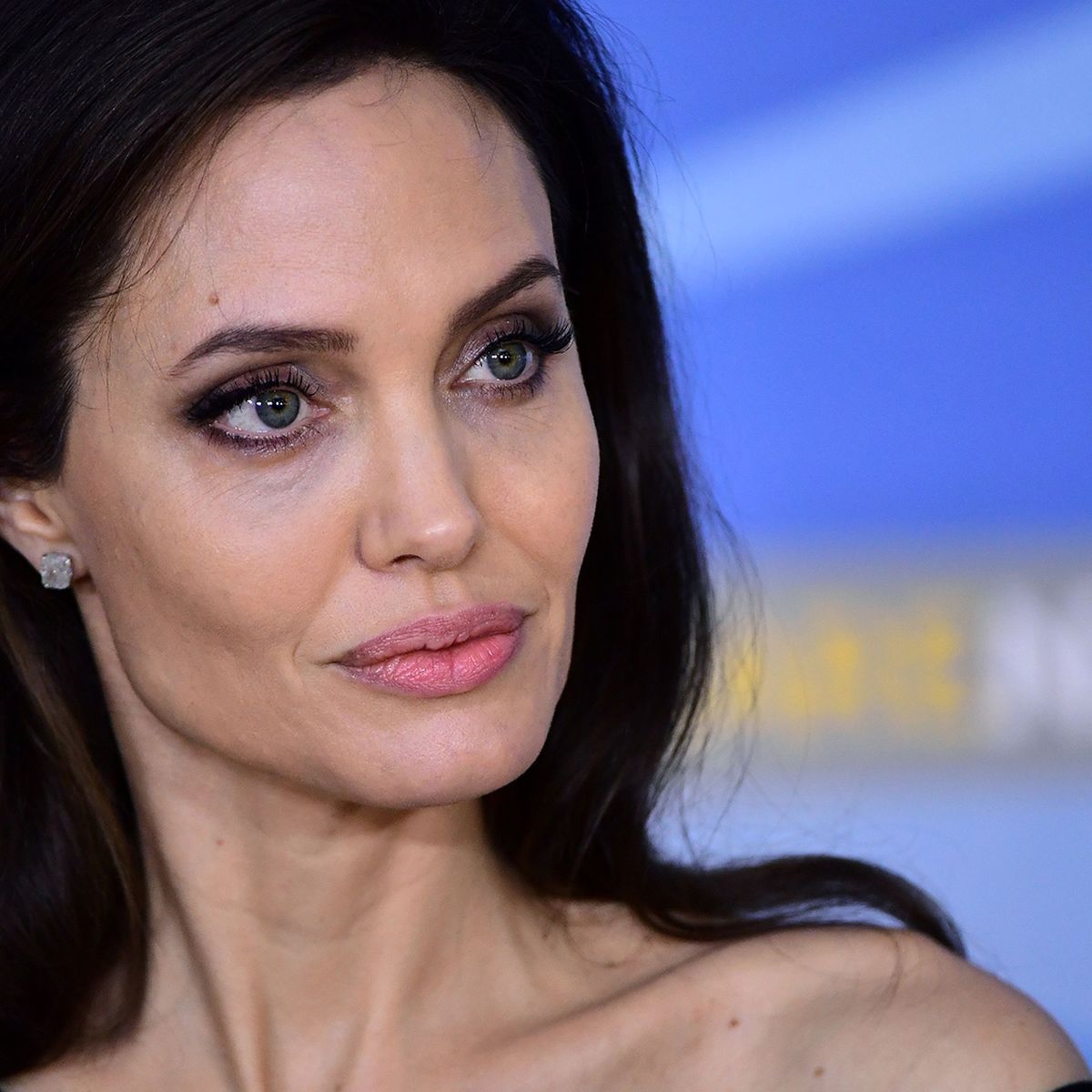 Angelina Jolie Ex Nanny Erhebt Schwere Vorwurfe Sie Macht Mehr Kaputt Als Dass Sie Gutes Tut Bunte De