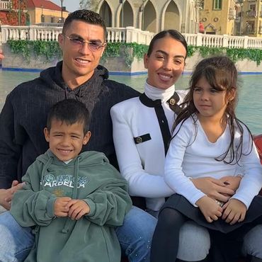 Cristiano Ronaldo & Georgina Rodriguez: Freizeitpark, Achterbahn und Schleimbasteln: Ihr Luxus-Familienausflug durch Riad 
