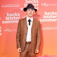 Tobias Jundt ist Frontmann der Band „Bonaparte“, steuerte den Soundtrack zu „Becks letzter Sommer“ (Kinostart: 23. Juli) bei