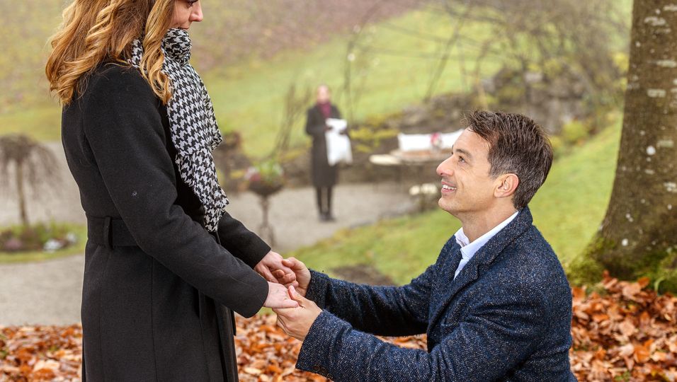 Sturm der Liebe: Robert macht einen Heiratsantrag
