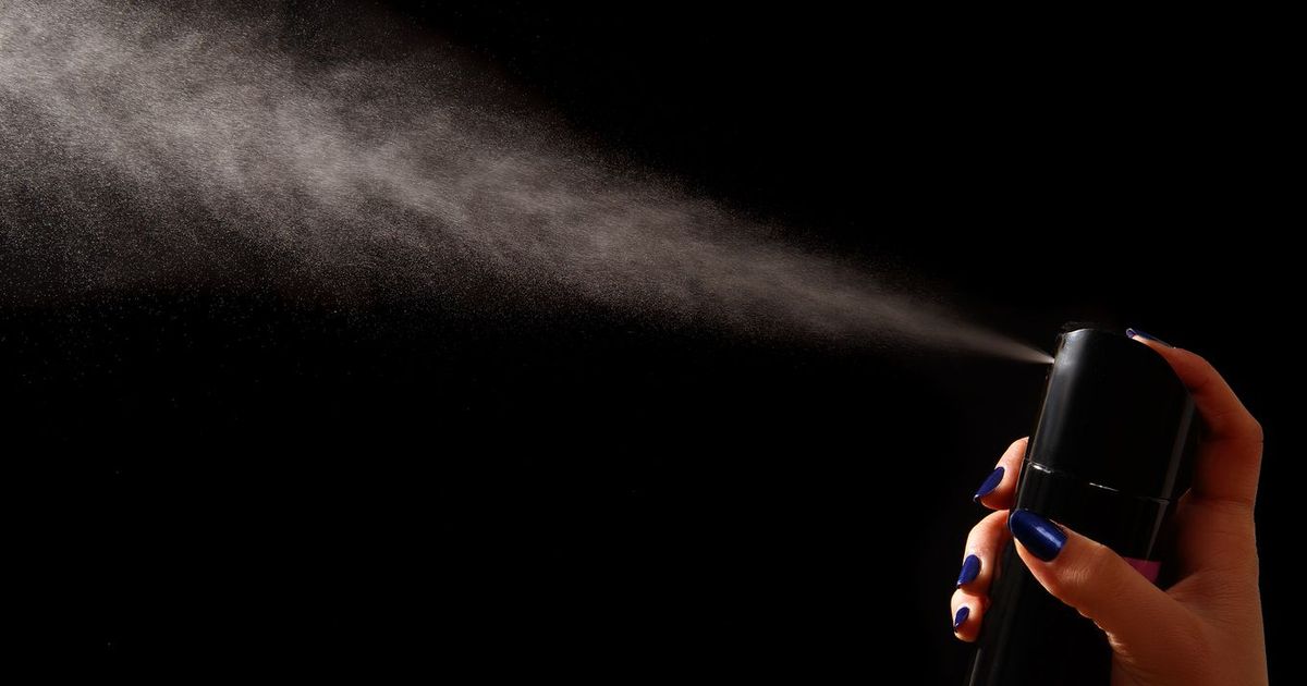 Nicht nur für die Haare Zwölf überraschende HaushaltsHacks mit Haarspray BUNTE.de