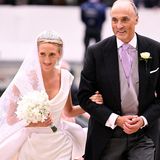 Laura Maria von Belgien & William Isvy: Traumhochzeit! Die Prinzessin trug ein edles Brautkleid mit XXL-Schleppe