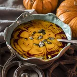 Herbstliches Superfood: Das passiert im Körper, wenn du jeden Tag Kürbis isst