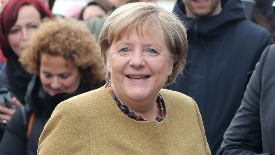 Angela Merkel: Sie steht nach 16 Jahren Macht vor einem Neuanfang