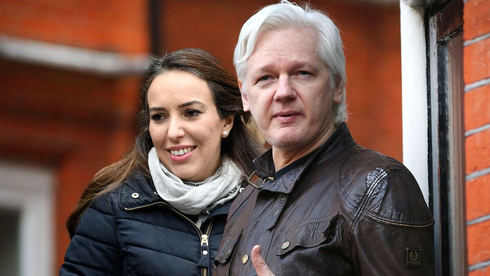 Julian Assange & Stella Morris