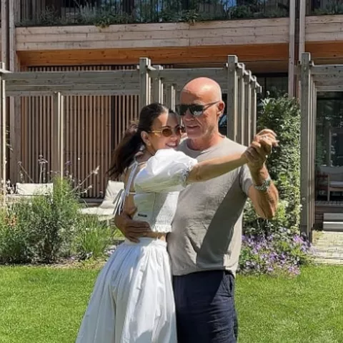 Heiner Lauterbach tanzt mit Ehefrau Viktoria.