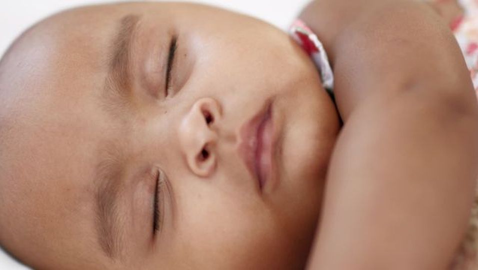 Einfacher Trick bringt Babys in Minuten zu Einschlafen