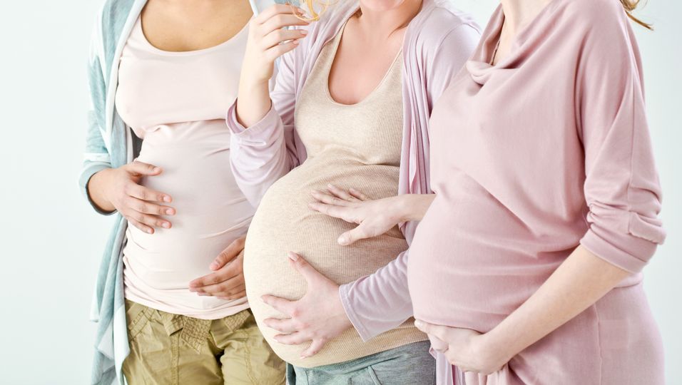 Drillingsschwestern werden zeitgleich schwanger