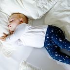 Ein simpler Hack einer Mutter kann dabei helfen, Babys zum Durchschlafen zu bringen.