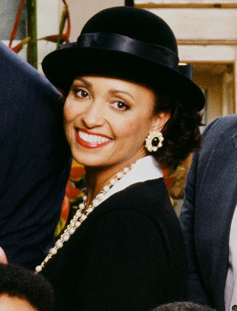 Nachdem Janet Hubert die Serie verlassen musste, übernahm Daphne Maxwell Reid 1993 die Rolle der Tante Vivian.