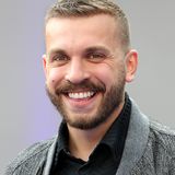 Edin Hasanović: Deutsch-bosnischer "Bösewicht" mit ganz viel Humor – in seinen Rollen ist er ein anderer Mensch