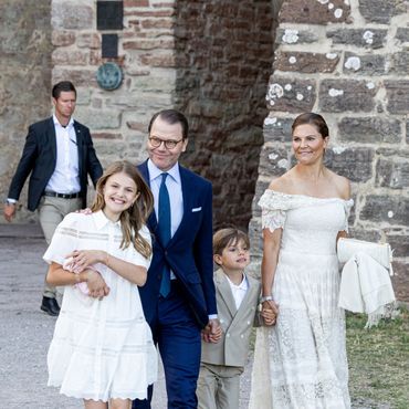Prinz Daniel von Schweden mit seiner Familie
