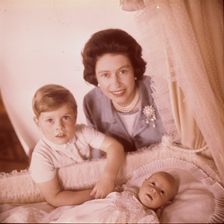 Das ist der jüngste Sohn von Queen Elizabeth und Prinz Philip