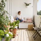 Balkon-Upgrade: 5 stylische Deko-Pieces für dein Outdoor-Wohnzimmer