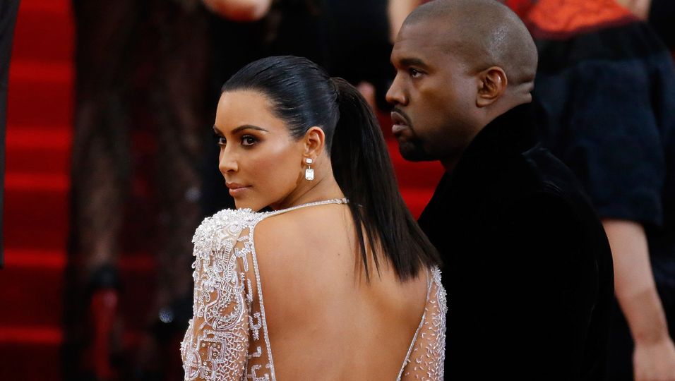 Kim Kardashian: Konsequenzen für Kanye: Ihre Familie entfolgt dem Sänger
