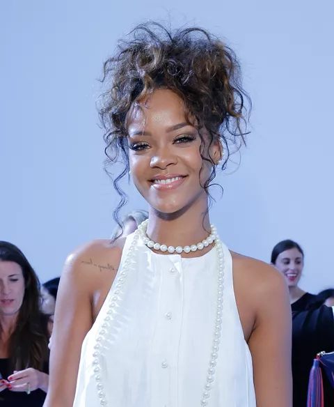 : Rihanna (2016) - Bildergalerie bei BUNTE.de