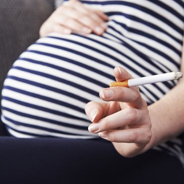 Finger weg von der Zigarette in der Schwangerschaft