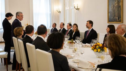 Anschließend gab es ein Dinner für die deutsche Gesellschaft in der spanischen Botschaft in Berlin.