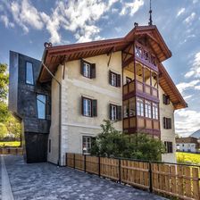 BUNTE-Reiseexperte Carsten K. Rath reist mit Ihnen zu den schönsten Orten und Hotels in Südtirol