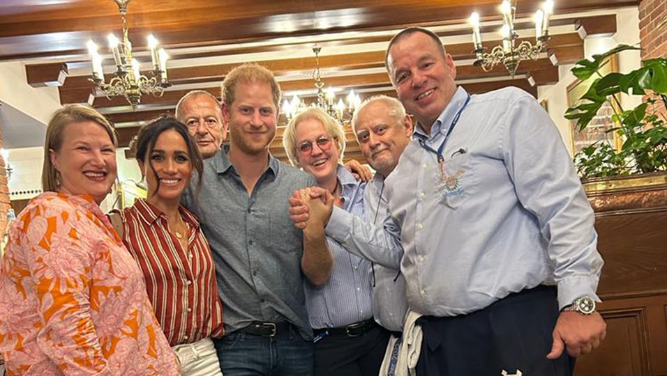 Prinz Harry & Herzogin Meghan besuchen Brauerei