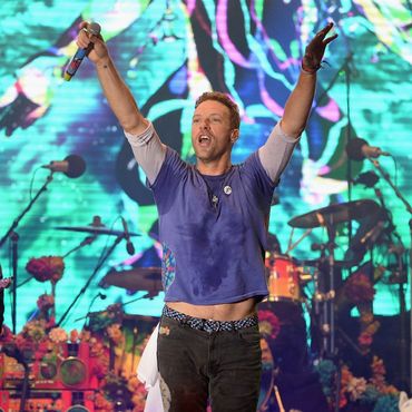 Coldplay um Frontmann Chris Martin sind bekannt für imposante Live-Shows. 2024 kommt die Band für vier Zusatzkonzerte nach Deutschland.