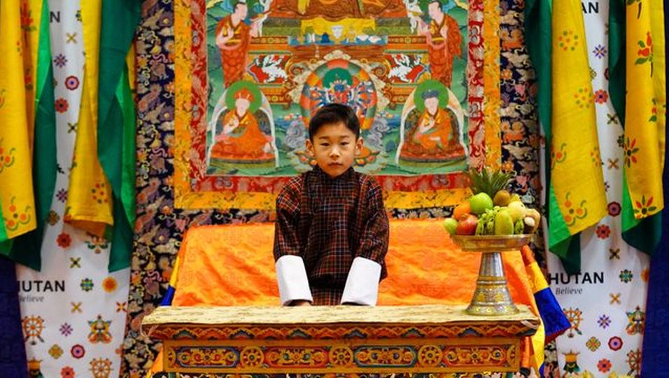 Kuriose Zeremonie: Er wird zum ersten "digitalen Bürger" Bhutans 