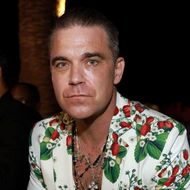 Robbie Williams gab Unsumme gegen Haarausfall aus und kapituliert: "Muss mich damit abfinden"