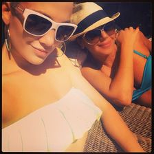 Ein Herz und eine Seele: Seit Jahren sind Pop-Diva Jennifer Lopez und „King of Queens“-Star Leah Remini beste Freundinnen.