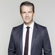 Markus Lanz witzelt über Krawatte des Grünen-Chefs – dessen Reaktion sorgt für Lache
