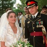 Rania von Jordanien: Nach Imans Hochzeit werden Brautlook-Erinnerungen wach 