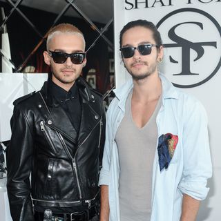 Bill und Tom sind unzertrennlich! Die Kaulitz-Zwillinge wohnen mit den anderen &quot;Tokio Hotel&quot;-Mitgliedern mittlerweile in Los Angeles.