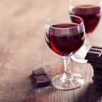 Darum machen Rotwein und Schokolade schlank!, Sensations-Studie