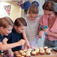 Prinz George: Mama Kate backt den Kuchen selbst: Wie sein 9. Geburtstag gefeiert wird 