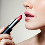 Beauty-Liebling: Ist das DER perfekte Lippenstift, der wirklich jeder Frau steht?