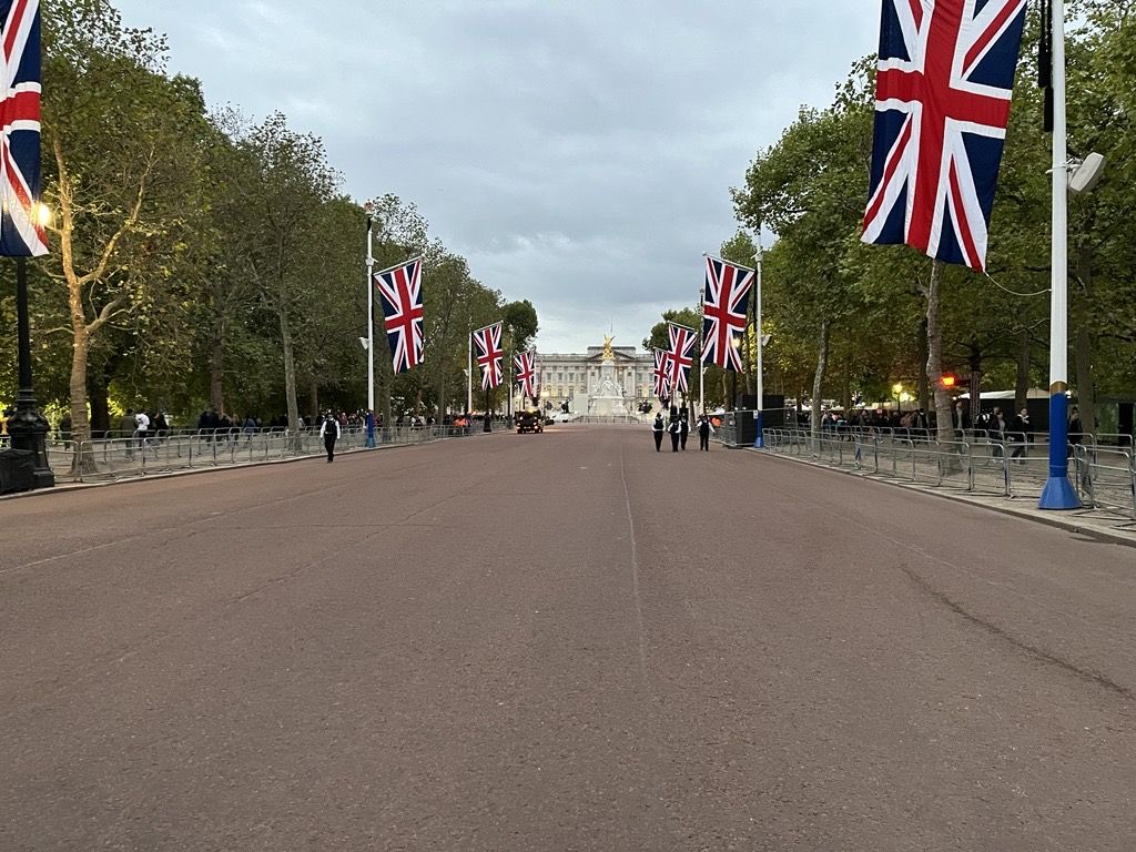 Am Buckingham Palast kehrt Ruhe ein